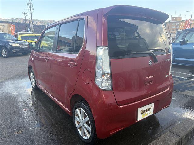 ワゴンＲスティングレー Ｘ　４ＷＤ　プッシュスタート　スマートキー　社外ナビ　地デジＴＶ　Ｂｌｕｅｔｏｏｔｈ　ＥＴＣ　ＤＶＤ　ＣＤ　ＵＳＢ　ＩＰＯＤ　シートヒーター　アイドリングストップ　ＨＩＤ　フロントフォグランプ（6枚目）