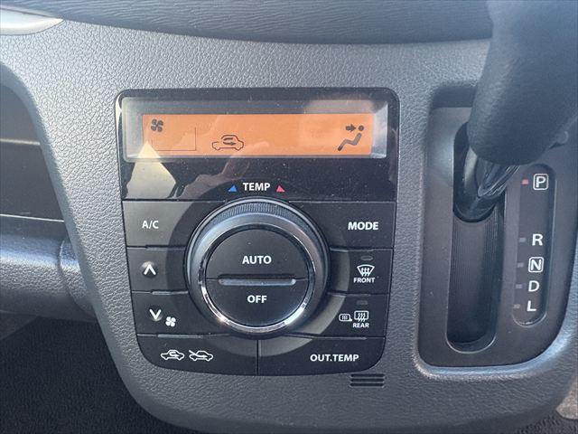 ワゴンＲスティングレー Ｘ　４ＷＤ　プッシュスタート　スマートキー　社外ナビ　地デジＴＶ　Ｂｌｕｅｔｏｏｔｈ　ＥＴＣ　ＤＶＤ　ＣＤ　ＵＳＢ　ＩＰＯＤ　シートヒーター　アイドリングストップ　ＨＩＤ　フロントフォグランプ（20枚目）