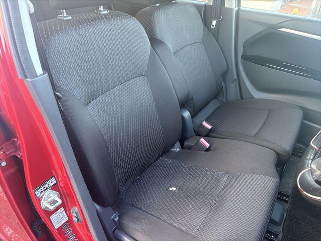 ワゴンＲスティングレー Ｘ　４ＷＤ　プッシュスタート　スマートキー　社外ナビ　地デジＴＶ　Ｂｌｕｅｔｏｏｔｈ　ＥＴＣ　ＤＶＤ　ＣＤ　ＵＳＢ　ＩＰＯＤ　シートヒーター　アイドリングストップ　ＨＩＤ　フロントフォグランプ（25枚目）