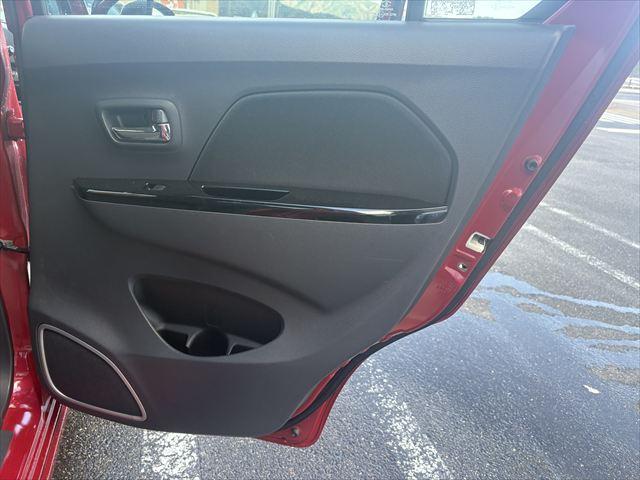 ワゴンＲスティングレー Ｘ　４ＷＤ　プッシュスタート　スマートキー　社外ナビ　地デジＴＶ　Ｂｌｕｅｔｏｏｔｈ　ＥＴＣ　ＤＶＤ　ＣＤ　ＵＳＢ　ＩＰＯＤ　シートヒーター　アイドリングストップ　ＨＩＤ　フロントフォグランプ（34枚目）