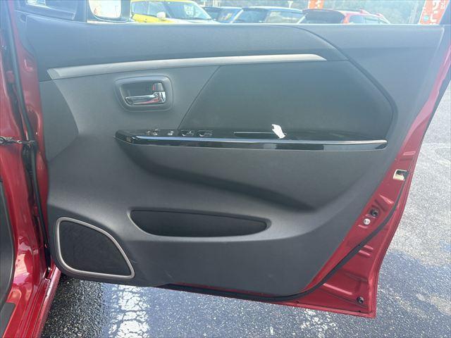 ワゴンＲスティングレー Ｘ　４ＷＤ　プッシュスタート　スマートキー　社外ナビ　地デジＴＶ　Ｂｌｕｅｔｏｏｔｈ　ＥＴＣ　ＤＶＤ　ＣＤ　ＵＳＢ　ＩＰＯＤ　シートヒーター　アイドリングストップ　ＨＩＤ　フロントフォグランプ（35枚目）