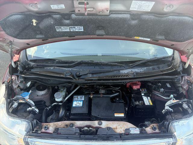 ワゴンＲスティングレー Ｘ　４ＷＤ　プッシュスタート　スマートキー　社外ナビ　地デジＴＶ　Ｂｌｕｅｔｏｏｔｈ　ＥＴＣ　ＤＶＤ　ＣＤ　ＵＳＢ　ＩＰＯＤ　シートヒーター　アイドリングストップ　ＨＩＤ　フロントフォグランプ（41枚目）