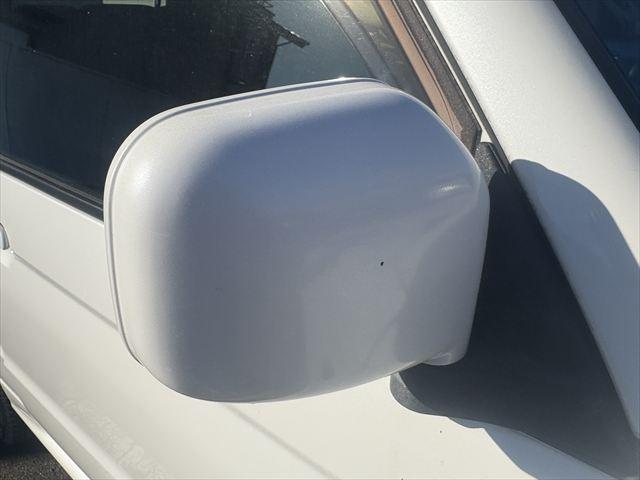 パジェロミニ ＶＲ　４ＷＤ　ＡＴ　ターボ　タイベル交換済　キーレス　Ｂｌｕｅｔｏｏｔｈオーディオ　ハロゲンヘッドライト　フロントフォグランプ　電動格納ミラー　純正アルミホイール　エアコン　エアバック（31枚目）