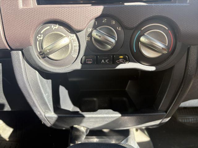 パジェロミニ ＶＲ　４ＷＤ　ＡＴ　ターボ　タイベル交換済　キーレス　Ｂｌｕｅｔｏｏｔｈオーディオ　ハロゲンヘッドライト　フロントフォグランプ　電動格納ミラー　純正アルミホイール　エアコン　エアバック（48枚目）