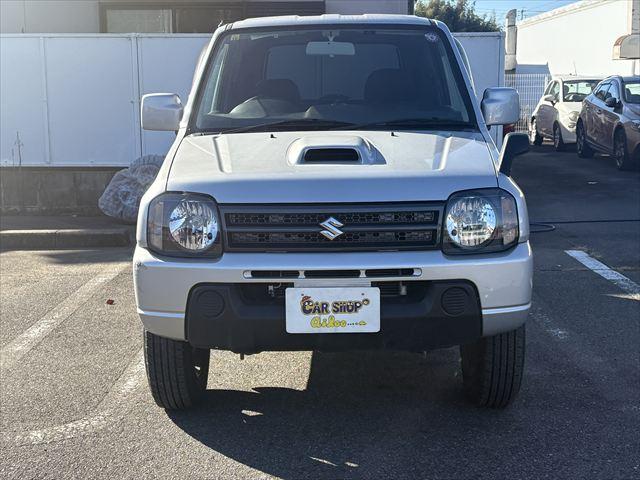 ジムニー ＸＧ　４ＷＤ　ターボ　ＡＴ　オーディオ　ヘットライトレベライザー　パワーウィンドウ　シートヒーター　エアバック　エアコン　社外アルミホイール（3枚目）