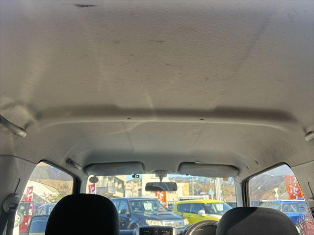 ジムニー ＸＧ　４ＷＤ　ターボ　ＡＴ　オーディオ　ヘットライトレベライザー　パワーウィンドウ　シートヒーター　エアバック　エアコン　社外アルミホイール（12枚目）