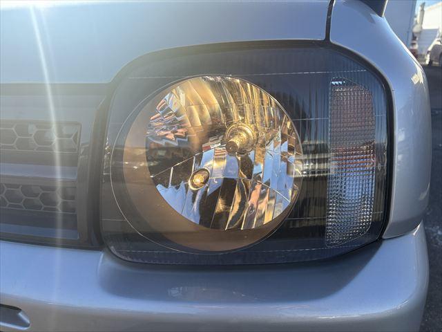 ジムニー ＸＧ　４ＷＤ　ターボ　ＡＴ　オーディオ　ヘットライトレベライザー　パワーウィンドウ　シートヒーター　エアバック　エアコン　社外アルミホイール（35枚目）