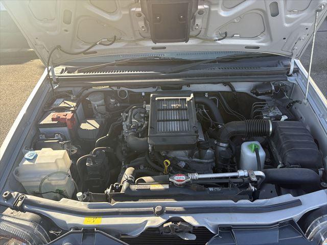 ジムニー ＸＧ　４ＷＤ　ターボ　ＡＴ　オーディオ　ヘットライトレベライザー　パワーウィンドウ　シートヒーター　エアバック　エアコン　社外アルミホイール（37枚目）