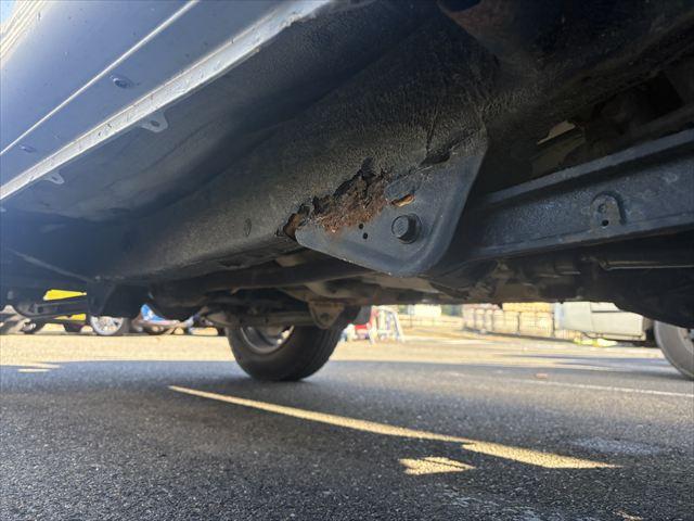 ジムニー ＸＧ　４ＷＤ　ターボ　ＡＴ　オーディオ　ヘットライトレベライザー　パワーウィンドウ　シートヒーター　エアバック　エアコン　社外アルミホイール（49枚目）