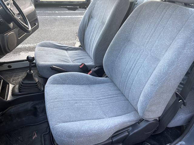 ミラ ＴＡスペシャル　全塗装　５ＭＴ　キー　三枚ドア　社外ステアリング　社外サスペンション　社外アルミホイール　ヘッドライト　パワステ　パワーウィンドウ　メッキミラー（30枚目）