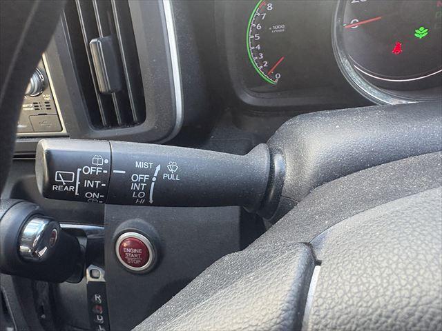 Ｎ－ＯＮＥ Ｇ・Ｌパッケージ　スマートキー２本　プッシュスタート　純正ナビ　ＵＳＢ　ワンセグ　ＣＤ　バックカメラ　ステアリングスイッチ　電動格納ミラー　ＡＵＴＯエアコン　プロジェクターヘッドライト（15枚目）