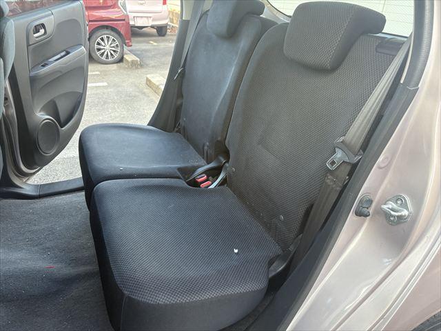 Ｎ－ＯＮＥ Ｇ・Ｌパッケージ　スマートキー２本　プッシュスタート　純正ナビ　ＵＳＢ　ワンセグ　ＣＤ　バックカメラ　ステアリングスイッチ　電動格納ミラー　ＡＵＴＯエアコン　プロジェクターヘッドライト（31枚目）