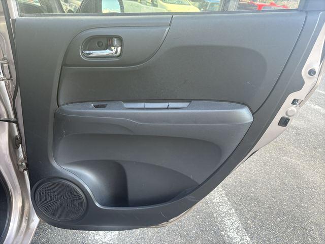 Ｎ－ＯＮＥ Ｇ・Ｌパッケージ　スマートキー２本　プッシュスタート　純正ナビ　ＵＳＢ　ワンセグ　ＣＤ　バックカメラ　ステアリングスイッチ　電動格納ミラー　ＡＵＴＯエアコン　プロジェクターヘッドライト（37枚目）