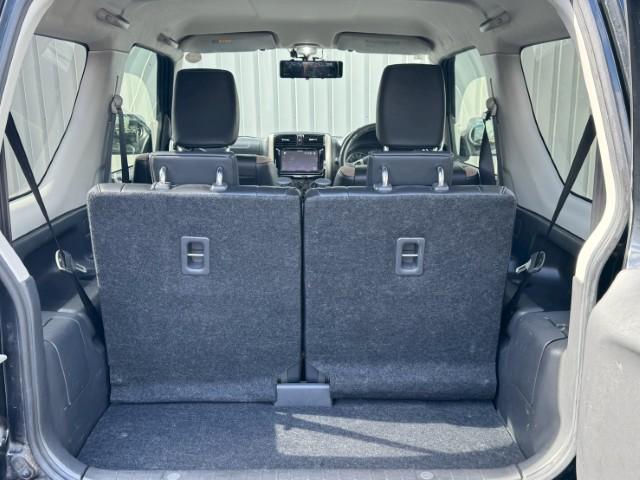 ジムニー ランドベンチャー 4WD/黒革/ディスプレイオーディオ/Bluetooth/LED/ドライブレコーダー/ETC/シートヒーター/DVD再生/イモビライザー(8枚目)
