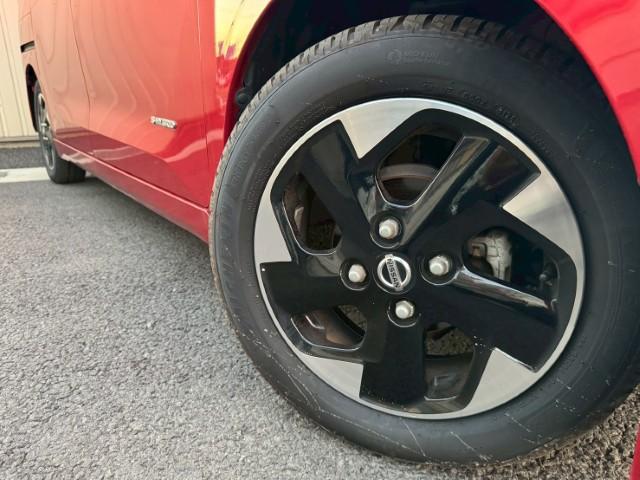 【タイヤについて】アルミホイールや、新品タイヤ、スタッドレスタイヤご相談承ります。