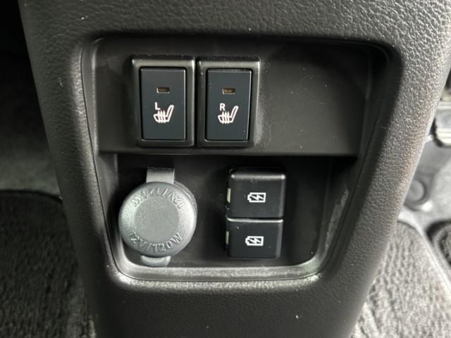 ハスラー ＪスタイルＩＩ　ツートン４ＷＤ／禁煙／８型ナビＴＶ／ＬＥＤ／衝突軽減ブレーキ／前席シートヒーター／クルーズコントロール／スマートキー／ＤＶＤ再生／イモビライザー（9枚目）