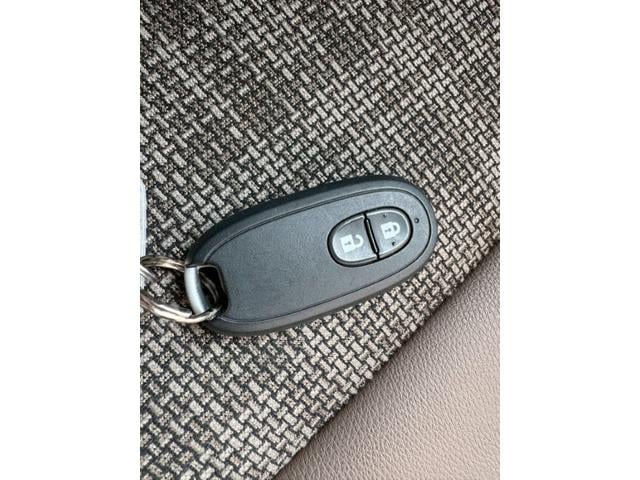 アルトラパンLC X ツートン/半革/禁煙/LED/衝突軽減ブレーキ/前席シートヒーター/スマートキー/イモビライザー/オートマチックハイビーム(6枚目)