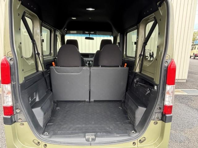 �y�����ԕی��㗝�X�z�o���ƒm���L�x�ȃX�^�b�t�������ԕی��̕ۏؓ��e������Ă��܂��B