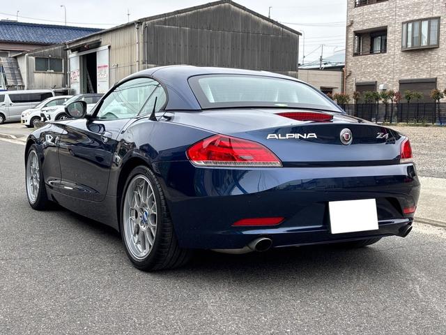 Ｚ４ ｓＤｒｉｖｅ３５ｉ　ＡＬＰＩＮＡ仕様　直６ツインターボ　ＢＢＳアルミホイール　電動オープン　ホワイト／白革シート　シートヒーター　ＨＤＤナビ　バックカメラ　ＣＤ・ＤＶＤ再生　ＥＴＣ　クルコン　ソナー　記録簿・取扱説明書（8枚目）