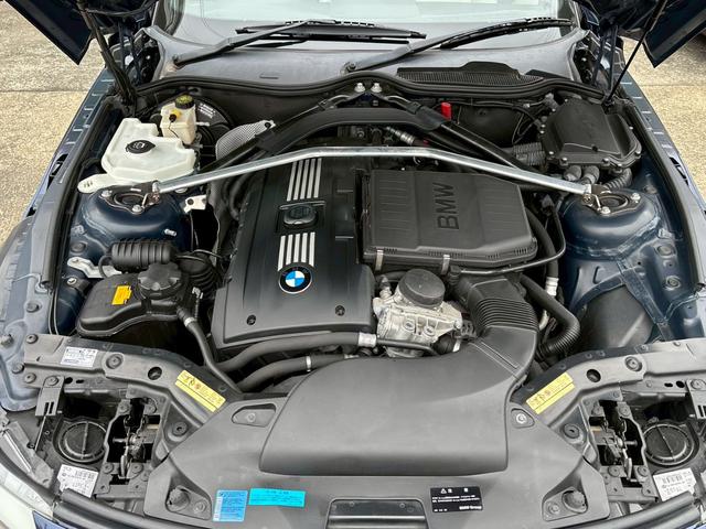 Ｚ４ ｓＤｒｉｖｅ３５ｉ　ＡＬＰＩＮＡ仕様　直６ツインターボ　ＢＢＳアルミホイール　電動オープン　ホワイト／白革シート　シートヒーター　ＨＤＤナビ　バックカメラ　ＣＤ・ＤＶＤ再生　ＥＴＣ　クルコン　ソナー　記録簿・取扱説明書（39枚目）