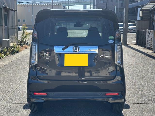 Ｎ－ＷＧＮカスタム Ｇ・Ａパッケージ　ナビ　ＥＴＣ　ＴＶ　スマートキー　アイドリングストップ　電動格納ミラー　ベンチシート　ＣＶＴ　盗難防止システム　ＡＢＳ　ＥＳＣ　ＤＶＤ再生　衝突安全ボディ　エアコン　スマートキー　プッシュスタート（6枚目）