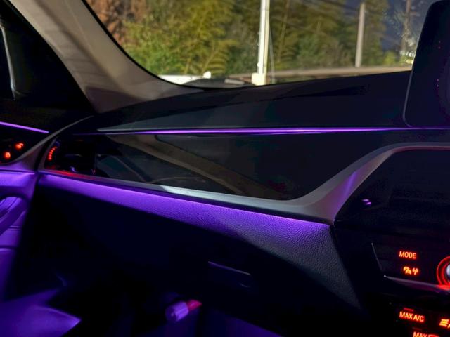 ５シリーズ ５２３ｄ　ラグジュアリー　禁煙車　アンビエイトライト　黒革シート　アラウンドビューモニター　フルセグＴＶ　シートヒーター　パワーシート　Ｂｌｕｅｔｏｏｔｈ　純正１８インチアルミ　オートホールド　後席シートヒーター　ＥＴＣ（62枚目）