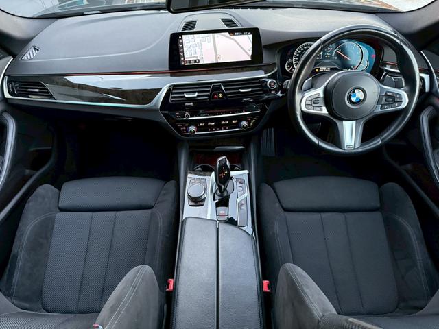 ５シリーズ ５２３ｄ　Ｍスポーツ　禁煙車　オプション２０インチアルミ　アクティブクルーズコントロール　アラウンドビューモニター　フルセグＴＶ　メーカー純正ナビ　Ｂｌｕｅｔｏｏｔｈ　パワートランク　パワーシート　スマートキー　ＥＴＣ（2枚目）