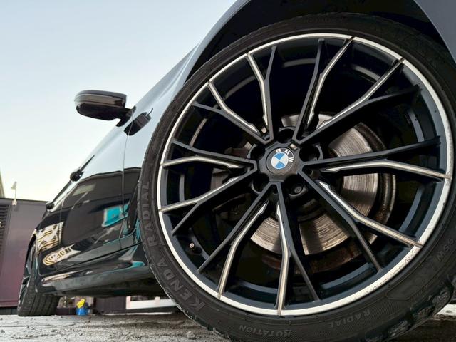 ５シリーズ ５２３ｄ　Ｍスポーツ　禁煙車　オプション２０インチアルミ　アクティブクルーズコントロール　アラウンドビューモニター　フルセグＴＶ　メーカー純正ナビ　Ｂｌｕｅｔｏｏｔｈ　パワートランク　パワーシート　スマートキー　ＥＴＣ（21枚目）