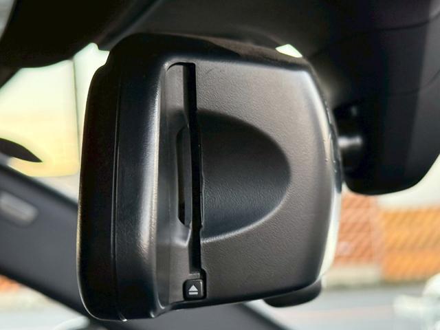 ５シリーズ ５２３ｄ　Ｍスポーツ　禁煙車　オプション２０インチアルミ　アクティブクルーズコントロール　アラウンドビューモニター　フルセグＴＶ　メーカー純正ナビ　Ｂｌｕｅｔｏｏｔｈ　パワートランク　パワーシート　スマートキー　ＥＴＣ（67枚目）