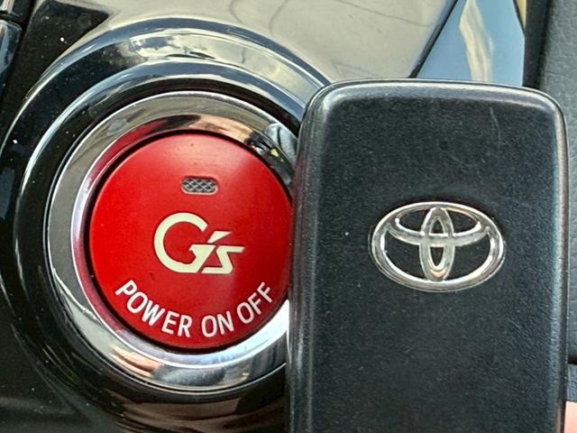 プリウスアルファ Ｓツーリングセレクション・Ｇ’ｓ　禁煙車　ディーラー純正８インチナビ　バックモニター　フルセグＴＶ　Ｂｌｕｅｔｏｏｔｈ　専用サスペンション　専用１８インチアルミ　専用バンパー　黒川ハーフレザーシート　スポーツモード　ドライブレコーダー（10枚目）