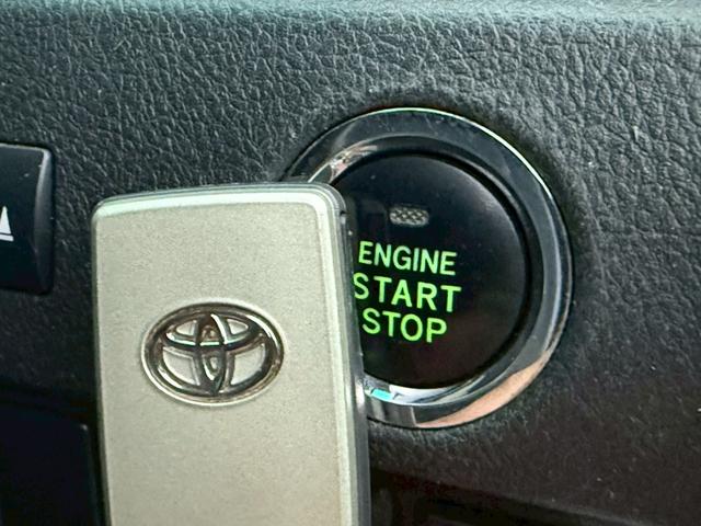 ヴェルファイア 2.4Z プラチナセレクションII タイプゴールド 禁煙車 フリップダウンモニター 両側パワースライドドア デジタルインナーミラー 社外19インチアルミ パワーバックドア 黒革調シートカバー メーカーマルチナビ クリアランスソナー ウッドコンビハンドル(39枚目)