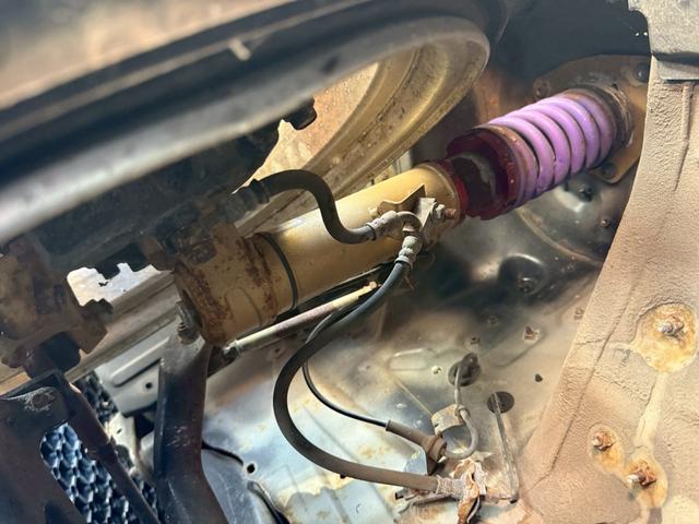 シーマ ３００Ｇ　禁煙車　ｍａｇｉｃ車高調　ＡＭＥアミスタッド１９インチアルミ　黒革シート　トリムブラウンレザー　バルカンヘッドライト　ルーフカーボンラッピング　後期テール　助手席パワーシート　ローダウン　車高調（56枚目）