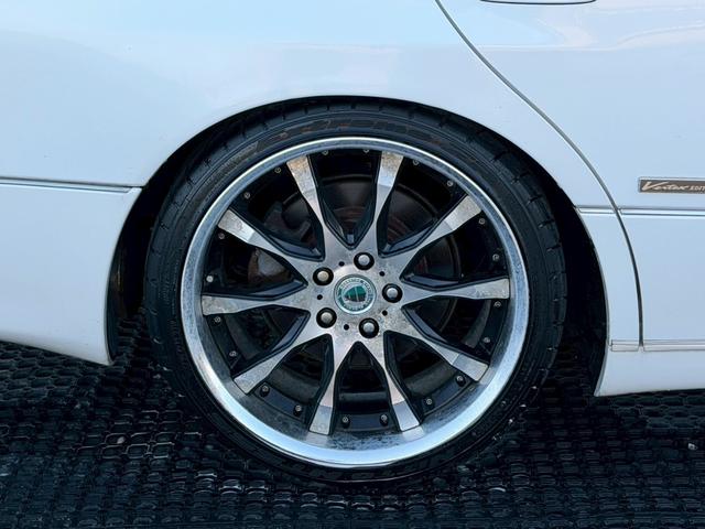 アリスト S300 生誕10周年記念特別仕様車 禁煙車 サンルーフ 黒革シート ウッドコンビハンドル RSR車高調 社外19インチアルミ パワーシート シートヒーター アリーナホーン クルーズコントロール パドルシフト JBLサウンド ETC(29枚目)