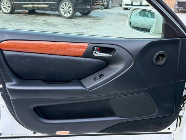 アリスト S300 生誕10周年記念特別仕様車 禁煙車 サンルーフ 黒革シート ウッドコンビハンドル RSR車高調 社外19インチアルミ パワーシート シートヒーター アリーナホーン クルーズコントロール パドルシフト JBLサウンド ETC(65枚目)