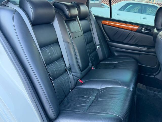 アリスト S300 生誕10周年記念特別仕様車 禁煙車 サンルーフ 黒革シート ウッドコンビハンドル RSR車高調 社外19インチアルミ パワーシート シートヒーター アリーナホーン クルーズコントロール パドルシフト JBLサウンド ETC(76枚目)