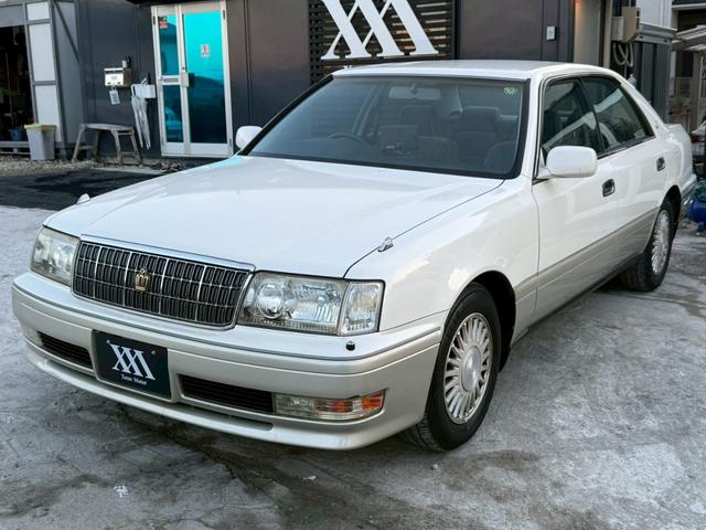 クラウン ロイヤルサルーン アニバーサリーパッケージ 禁煙車 特別仕様車 専用インテリアトリム 後期モデル クルーズコントロール パワーシート メーカー純正ナビ 純正15インチアルミ オートエアコン(80枚目)