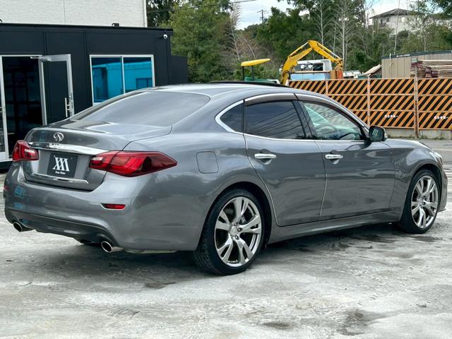 フーガ ３７０ＧＴ　タイプＳ　後期モデル　サンルーフ　ＢＯＳＥサウンド　純正２０インチアルミ　レーダークルーズコントロール　アラウンドビューモニター　パワーシート　シートメモリー　黒革ハーフレザーシート　クリアランスソナー　ＥＴＣ（27枚目）