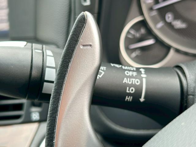 フーガ ３７０ＧＴ　タイプＳ　後期モデル　サンルーフ　ＢＯＳＥサウンド　純正２０インチアルミ　レーダークルーズコントロール　アラウンドビューモニター　パワーシート　シートメモリー　黒革ハーフレザーシート　クリアランスソナー　ＥＴＣ（42枚目）