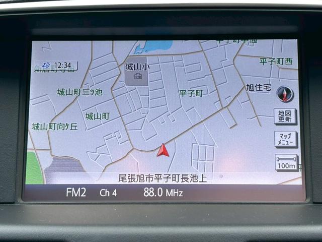 フーガ ３７０ＧＴ　タイプＳ　後期モデル　サンルーフ　ＢＯＳＥサウンド　純正２０インチアルミ　レーダークルーズコントロール　アラウンドビューモニター　パワーシート　シートメモリー　黒革ハーフレザーシート　クリアランスソナー　ＥＴＣ（45枚目）