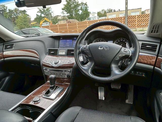 フーガ ３７０ＧＴ　タイプＳ　後期モデル　サンルーフ　ＢＯＳＥサウンド　純正２０インチアルミ　レーダークルーズコントロール　アラウンドビューモニター　パワーシート　シートメモリー　黒革ハーフレザーシート　クリアランスソナー　ＥＴＣ（46枚目）