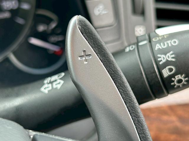 フーガ ３７０ＧＴ　タイプＳ　後期モデル　サンルーフ　ＢＯＳＥサウンド　純正２０インチアルミ　レーダークルーズコントロール　アラウンドビューモニター　パワーシート　シートメモリー　黒革ハーフレザーシート　クリアランスソナー　ＥＴＣ（53枚目）