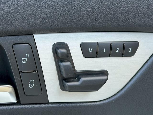 Ｃクラス Ｃ１８０クーペ　禁煙車　白革シート　レーダークルーズコントロール　シートヒーター　シートメモリー　メーカー純正ナビ　バックモニター　フルセグＴＶ　スマートキー　プッシュスタート　クリアランスソナー　ブラインドスポット（14枚目）