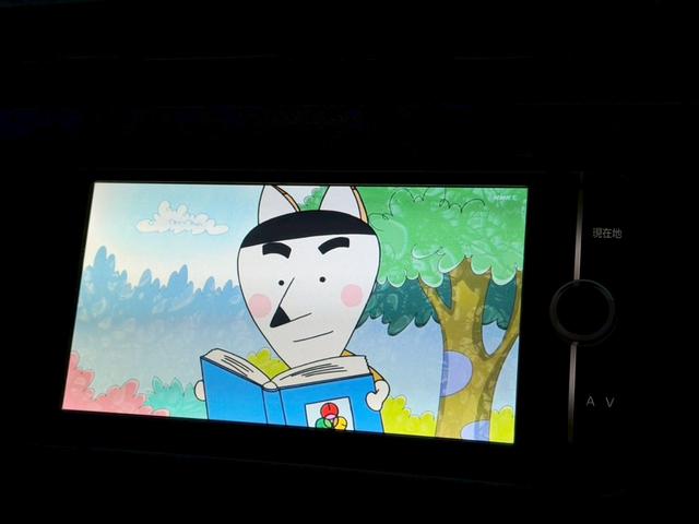 プリウス Sツーリングセレクション・G’s 禁煙車 フルノーマル ディーラー純正ナビ フルセグTV Bluetooth バックモニター スマートキー プッシュスタート 純正18インチアルミ 専用サスペンション 専用バンパー ETC バックカメラ(13枚目)