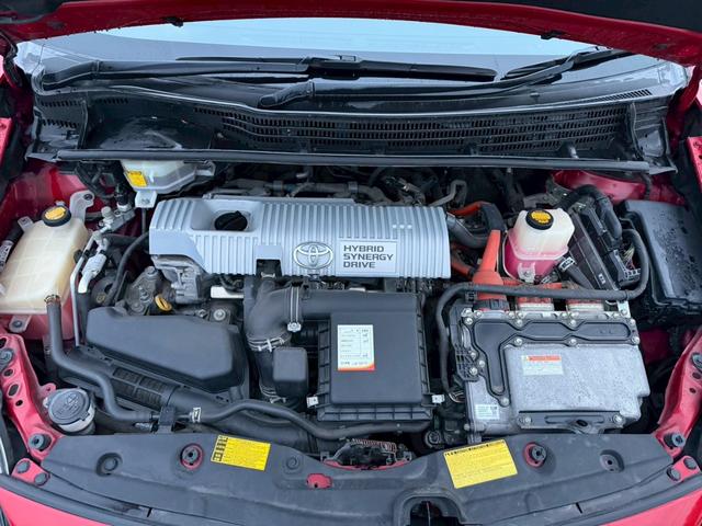 プリウス Sツーリングセレクション・G’s 禁煙車 フルノーマル ディーラー純正ナビ フルセグTV Bluetooth バックモニター スマートキー プッシュスタート 純正18インチアルミ 専用サスペンション 専用バンパー ETC バックカメラ(18枚目)