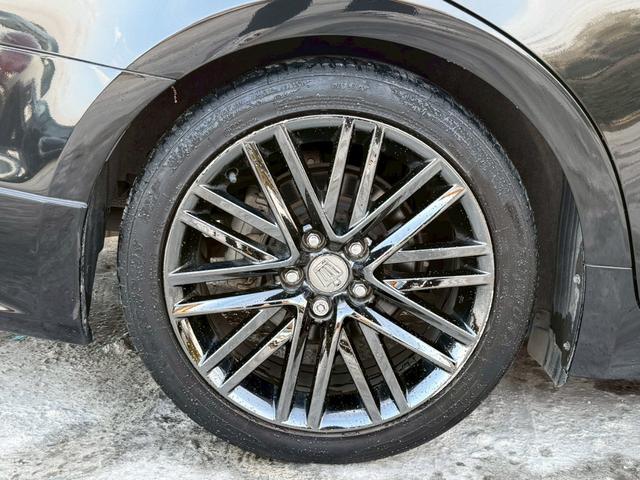 クラウンハイブリッド アスリートS ブラックスタイル 禁煙車 サンルーフ TRDエアロF モデリスタ4本出しマフラー 純正18インチスパッタリングアルミ メーカー純正ナビ フルセグTV シートヒーター バックモニター Bluetooth パワーシート(31枚目)