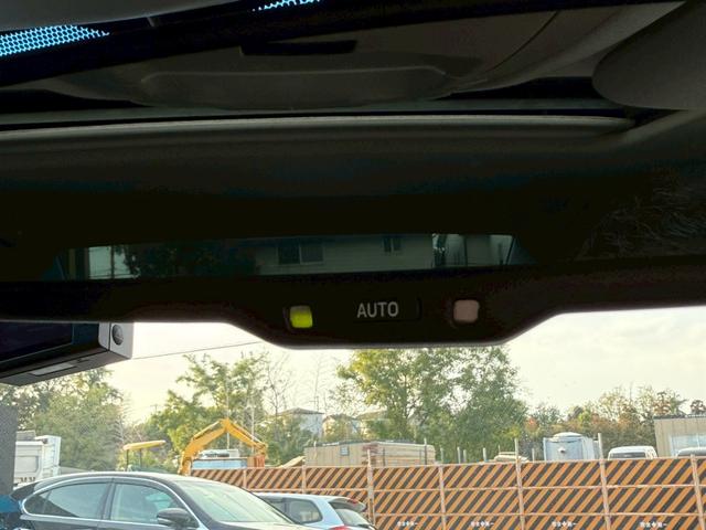 クラウンハイブリッド アスリートS ブラックスタイル 禁煙車 サンルーフ TRDエアロF モデリスタ4本出しマフラー 純正18インチスパッタリングアルミ メーカー純正ナビ フルセグTV シートヒーター バックモニター Bluetooth パワーシート(67枚目)