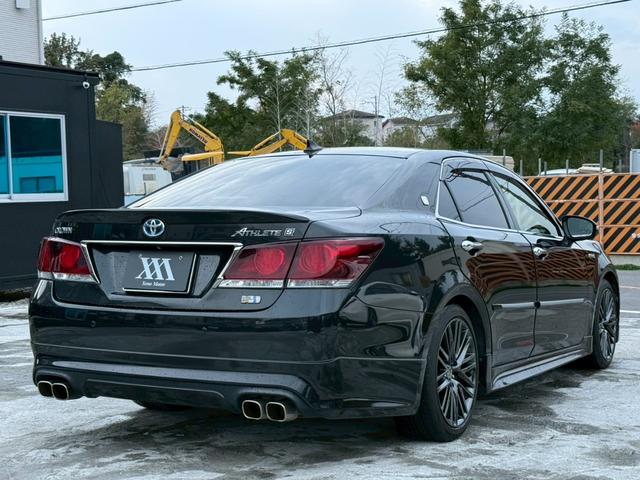 クラウンハイブリッド アスリートS ブラックスタイル 禁煙車 サンルーフ 黒赤コンビレザーシート モデリスタフルエアロ モデリスタ4本出しマフラー 純正18インチスパッタリングアルミ メーカー純正ナビ クリアランスソナー フルセグTV アラウンドビュー(28枚目)