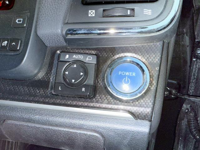 クラウンハイブリッド アスリートS ブラックスタイル 禁煙車 サンルーフ 黒赤コンビレザーシート モデリスタフルエアロ モデリスタ4本出しマフラー 純正18インチスパッタリングアルミ メーカー純正ナビ クリアランスソナー フルセグTV アラウンドビュー(39枚目)