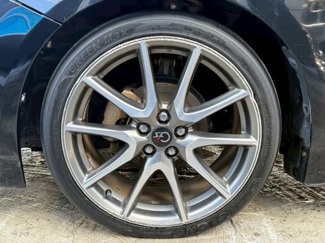 プリウス Ｓツーリングセレクション・Ｇ’ｓ　黒革調シートカバー　純正１８インチアルミ　ディーラー純正ナビ　フルセグＴＶ　バックモニター　Ｂｌｕｅｔｏｏｔｈ　スマートキー　プッシュスタート　スポーツモード　オートエアコン　オートライト　ＥＴＣ（75枚目）