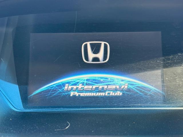 オデッセイ アブソルート　サンルーフ　ＲＳＲ車高調　社外テール　マフラーエンド　アラウンドビューモニター　パワーシート　クルーズコントロール　黒革ハーフレザーシート　パドルシフト　スマートキー　純正１８インチアルミ　ＥＴＣ（51枚目）